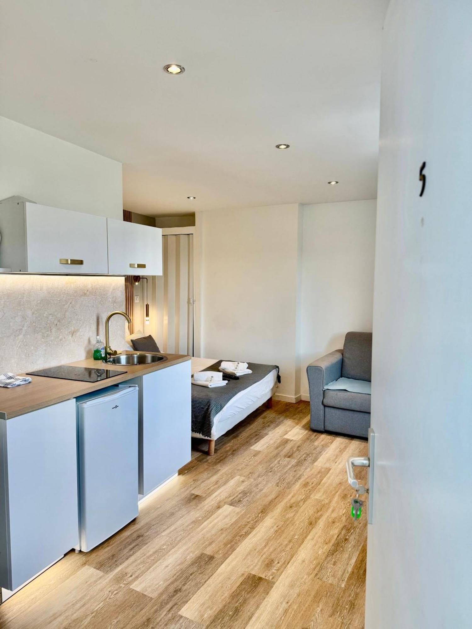 Apartment 5 - Cinema Sport Parking - Dabnb Limoges
